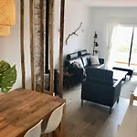 Ria Sunset House Дом отдыха Алвор