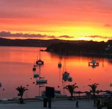 Ria Sunset House Алвор