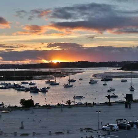 Ria Sunset House Алвор
